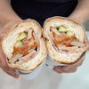 Bánh mì Trạng đang rần rần MXH có gì hot: Ổ bánh "siêu to khổng lồ" nhưng hương vị lại không như mong đợi?