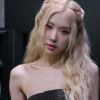 Rosé (BLACKPINK) gây sốt tuần qua với 3 kiểu tóc xoăn
