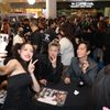 'Anh Trai Say Hi' tổ chức Fansign thu hút hàng nghìn người hâm mộ