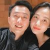 Vợ chồng Cường Đô La cùng lúc có động thái lạ trên MXH