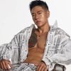 Chàng trai cùng lúc để ý nhiều cô gái ở show hẹn hò Đảo thiên đường