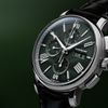 Montblanc Star Legacy Green Exploding Star mang sắc xanh tươi mới cho thiết kế huyền thoại