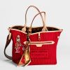 Louis Vuitton ra mắt mẫu túi Neverfull Inside Out hai mặt