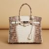 Sự thật về túi Hermès da cá sấu 'bạch tạng'