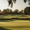 Vòng quanh những sân golf hàng đầu nước Úc
