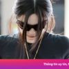 Áo ngực 'biến mất' của nữ ca sĩ Trung Quốc