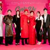 Hoàng Thanh Nga sánh đôi ông xã trong áo dài đỏ, rực rỡ như lễ cưới tại buổi ra mắt “Cưới Vợ Cho Cha”