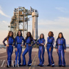 Phi hành đoàn Blue Origin gồm Katy Perry và Amanda Nguyen bay vào vũ trụ