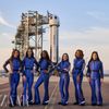Phi hành đoàn Blue Origin gồm Katy Perry và Amanda Nguyen bay vào vũ trụ