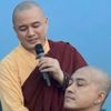 Tuấn Hưng cạo trọc đầu
