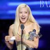 Rosé viết nên lịch sử VMAs 2025 với “APT.”