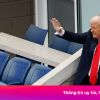 Rolex toan tính gì khi gặp ông Trump ở khán đài US Open