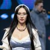 Hàng nghìn người xem những look 'độc lạ' tại Thời Trend Runway