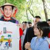 Lee Kwang Soo chiều lòng fan khi quảng bá phim Tay Anh Giữ Một Vì Sao tại Việt Nam