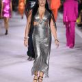 Lourdes Leon Thời trang versace