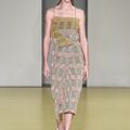 Salvatore Ferragamo BST Xuân Hè 2021 và trang phục với đường may 3 chiều