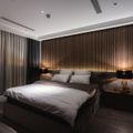 Kinh doanh từ cấp 2, chàng trai sở hữu duplex 20,6 tỷ ở tuổi 26, style sang chảnh đúng kiểu người có tiền - Ảnh 18.