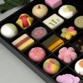 Những chiếc bánh tinh tế và đầy màu sắc của Toraya.