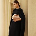 Các ngôi sao đã phối đồ với chiếc túi Fendi First như thế nào?-11