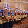 Không gian casino trên du thuyền Sea Princess