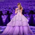 taylor-swift-in-her-brand-new-dress-for-the-speak-now-era-v0-upxa12o5rsab1.jpg.webp