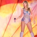 taylor-swift-tour-outfits-032723-4-3ba28c2235054eb59c7745d3e2655ede.jpg