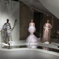 Triển lãm “Iris van Herpen: Sculpting the Senses” ở bảo tàng Pháp