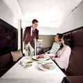 10 chuyến bay đắt đỏ bậc nhất thế giới 