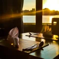 Nhà hàng sang chảnh trên du thuyền Pelican lý tưởng. Ảnh: Instagram @trang.vanessa304
