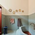 Victoria Fitzroy North Melbourne Australia YSG Studio noi that phong tam mosaic