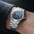 f77-aventurine-wristshot-1800x18.jpg?v=1715622201656