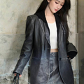 Mỹ nữ không thích mặc váy, sợ đám đông nhưng lại trở thành tâm điểm gây ùn tắc