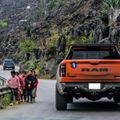 Đại gia Sài Gòn mang dàn xe hơn 45 tỷ đi phượt Tây Bắc, có Porsche 911 Dakar