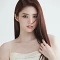 Thương hiệu xa xỉ sẽ đi về đâu sau "giông bão" của những đại sứ thương hiệu?