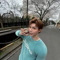 Anh trai say hi