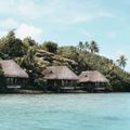 Người giàu du lịch ở đâu