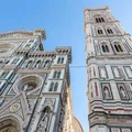 Vợ chồng Tăng Thanh Hà hẹn hò ở nhà hàng tại Italy