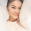 Siêu mẫu Thanh Hằng