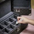 ‘Khai mở’ những chiếc rương độc đáo của Louis Vuitton