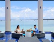 Biển xanh, cát trắng và 'niềm vui nhân hai' tại Four Points by Sheraton Đà Nẵng
