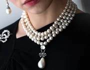 Bộ trang sức 36 triệu USD của nữ hoàng Pháp Marie Antoinette
