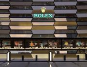 Có gì bên trong cửa hàng đồng hồ Rolex lớn nhất thế giới