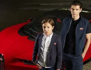 Hãng xe sang Bugatti ra mắt BST thời trang nam mang phong cách sống mới mẻ