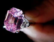 Pink Legacy - Viên kim cương hồng hiếm có trị giá 50 triệu USD