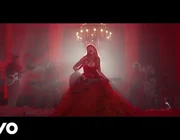 Taylor Swift tiếp tục "đánh úp" khán giả với MV "I Bet You Think About Me"