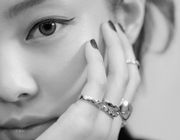 Là “con cưng” của Chanel, Jennie tiếp tục được xuất hiện trong chiến dịch quảng cáo trang sức cao cấp