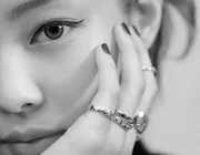 Là “con cưng” của Chanel, Jennie tiếp tục được xuất hiện trong chiến dịch quảng cáo trang sức cao cấp