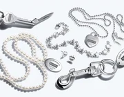 Supreme x Tiffany & Co bắt tay ra mắt mắt sản phẩm mới