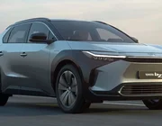 Xe điện Toyota - Cạnh tranh về giá thay vì quãng đường di chuyển