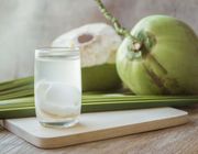 6 lợi ích cho sức khỏe và sắc đẹp của nước dừa